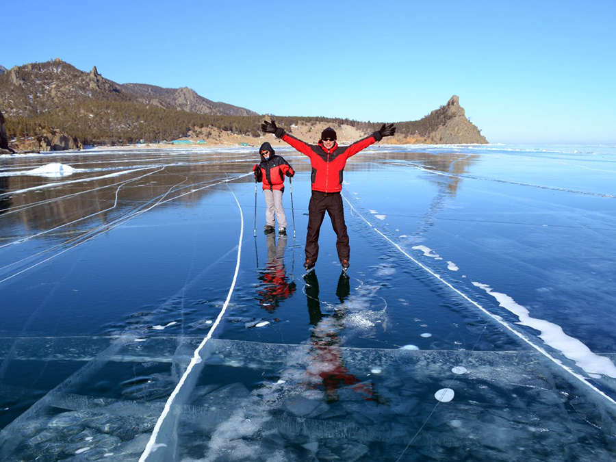 Пять дней по льду Байкала в 2022 году. Тур самый популярный.   (фото 1)